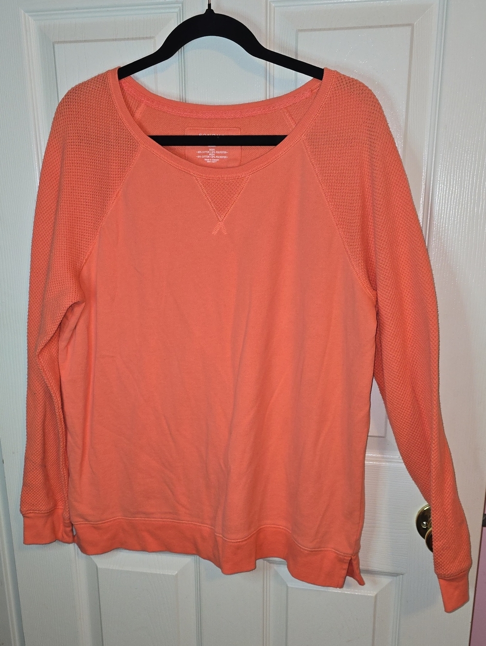 Lightweight Coral Crewneck Women's Pullover Sweater